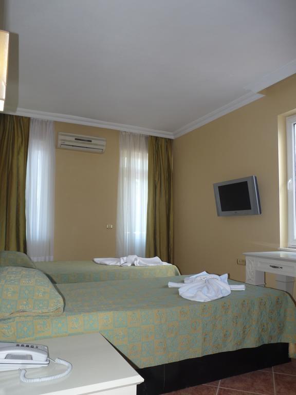 Arinna Park Hotel Antalya Bagian luar foto